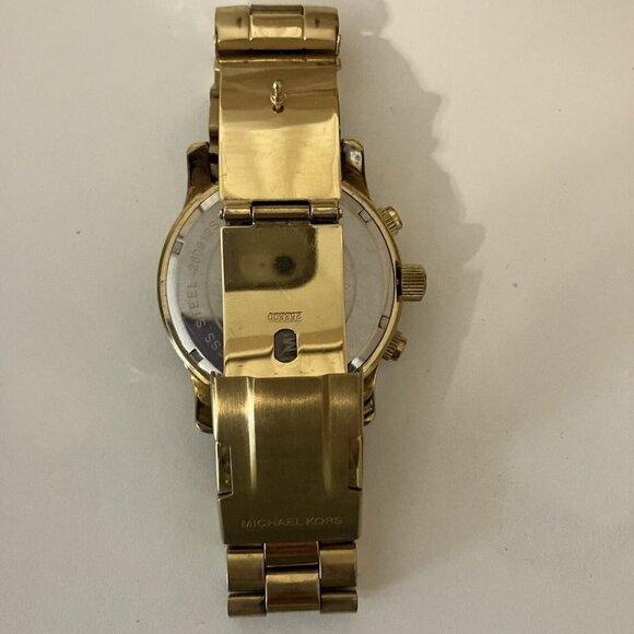 Michael Kors MK5384 Gold Wrist Watch Women Preowned Needs Battery. - Picture 6 of 6